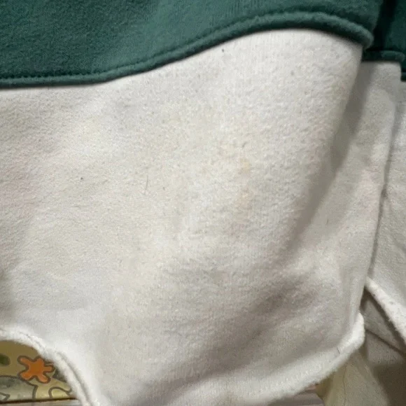 Abercrombie & Fitch Green and White Crew Neck Sweater - Picture 3 of 5